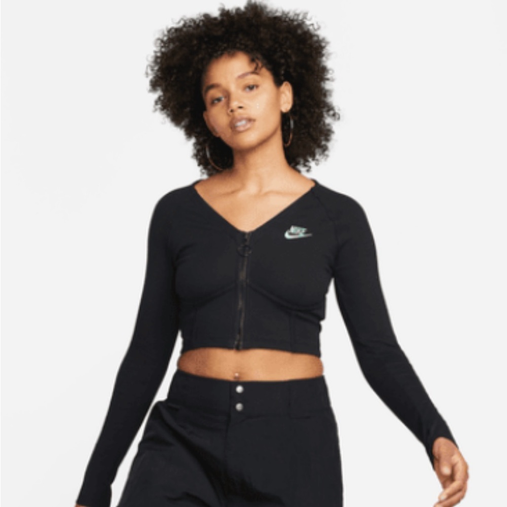 Nike cropped ribbed long sleeve zip up